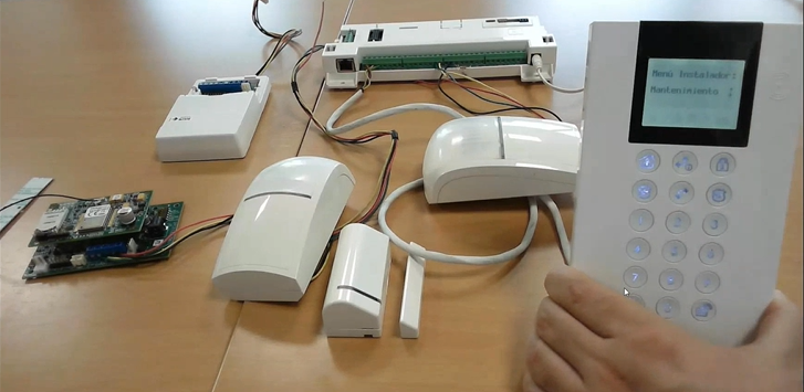 Latam: Webinar tecnico Lightsys+ de Risco. Latam: Webinar tecnico Lightsys+ de Risco.